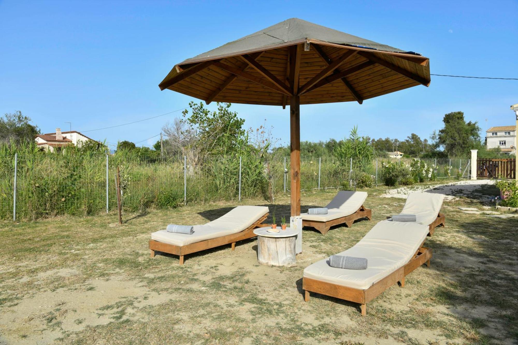 Vasilikis Sea House Villa Lefkimmi  Bagian luar foto