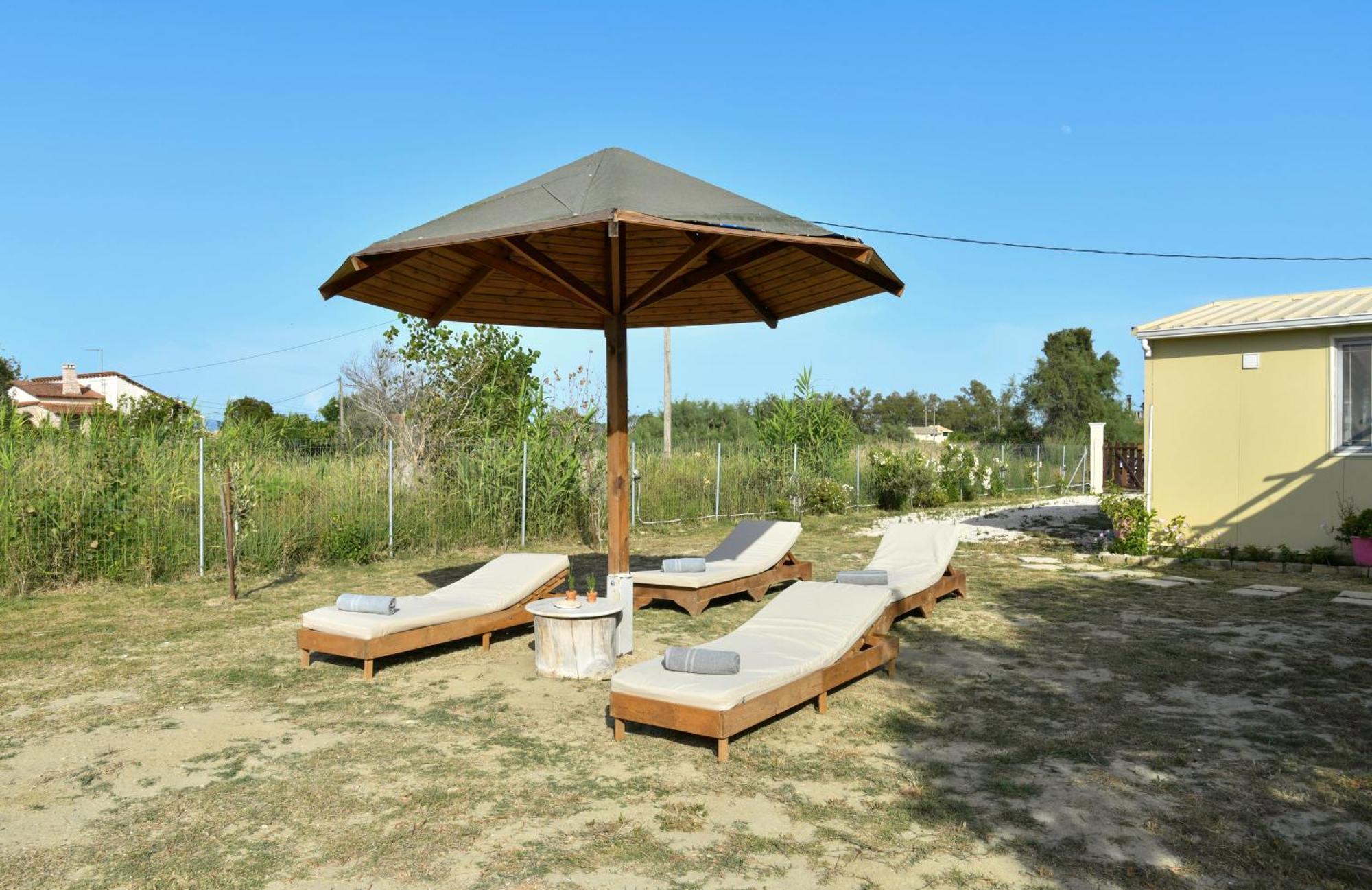 Vasilikis Sea House Villa Lefkimmi  Bagian luar foto